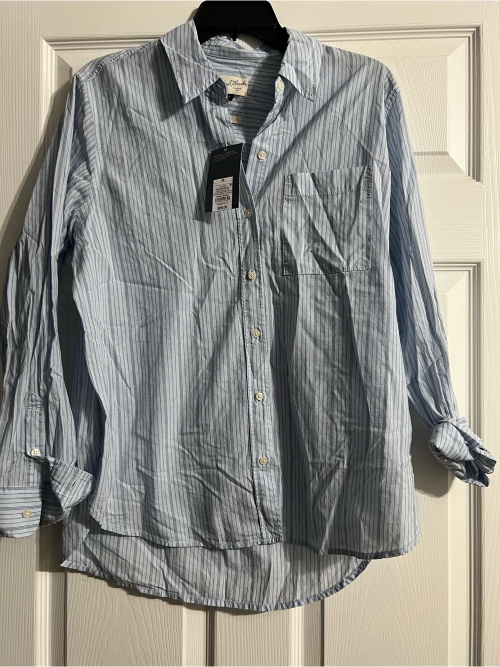 Universal Thread Men’s Light Blue & White Striped Button-Down Shirt